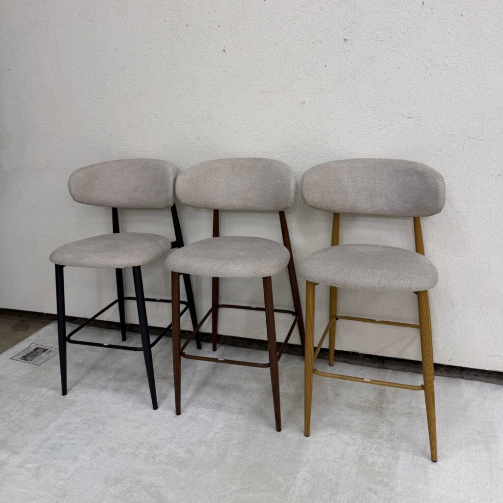 כסא בר דגם ורסאי